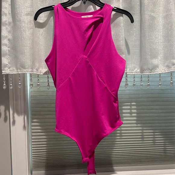 Chic Fuchsia Kids Bodysuit - Picture 1 of 2